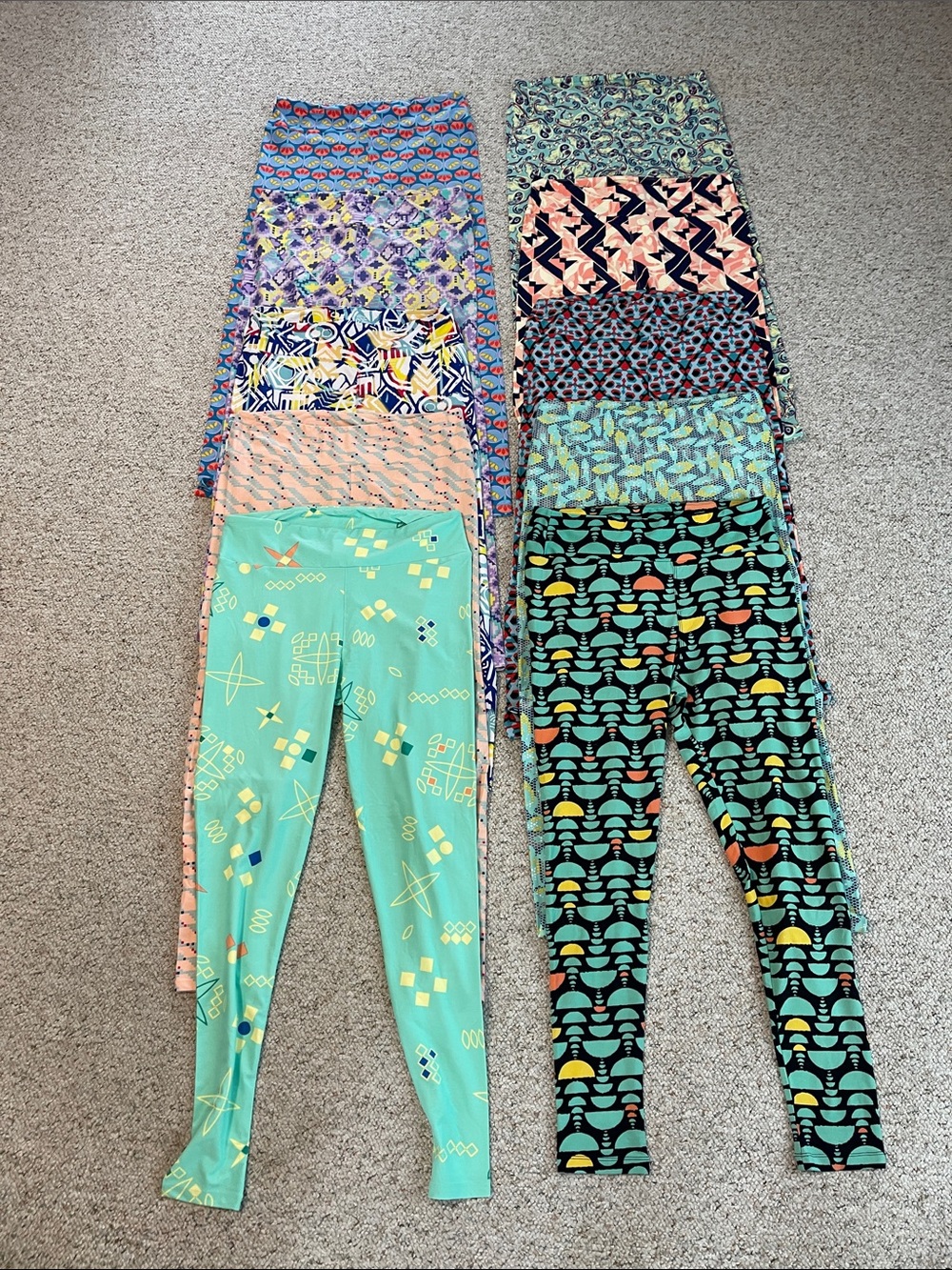 LuLaRoe Women's Patterned Leggings Lot of 10~Mint, Teal & Black Mix